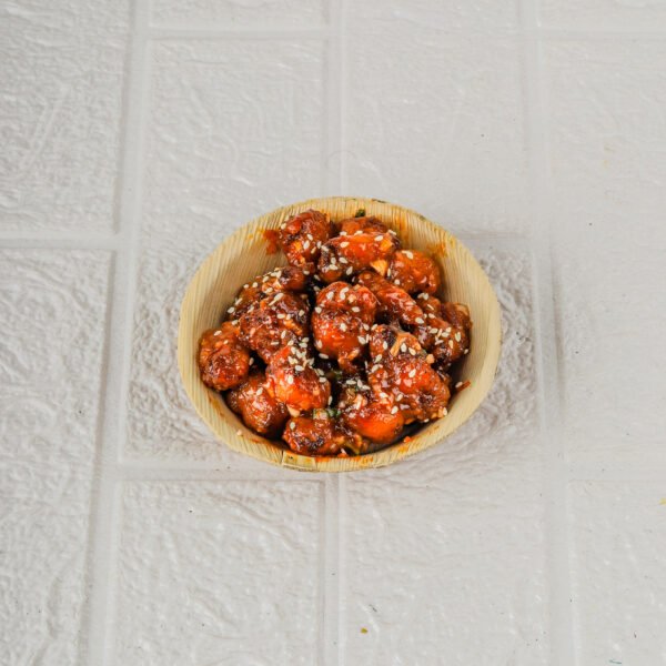 round biodegradable bowl with food